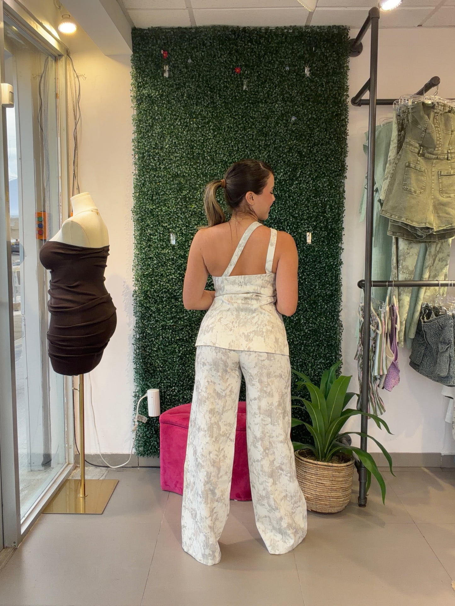One Shoulder Set